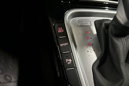 musta Kia Ceed 2021 kuva 24.