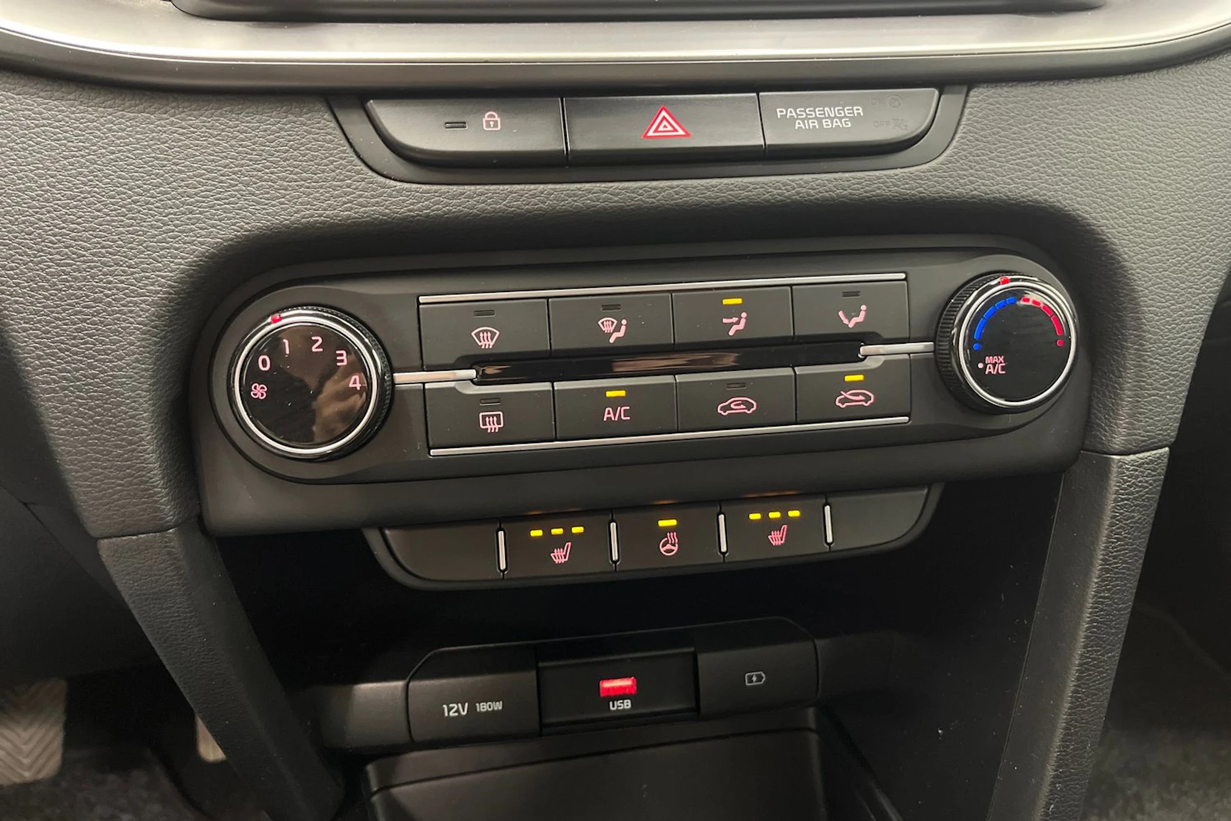hopea Kia Ceed 2021 kuva 19.