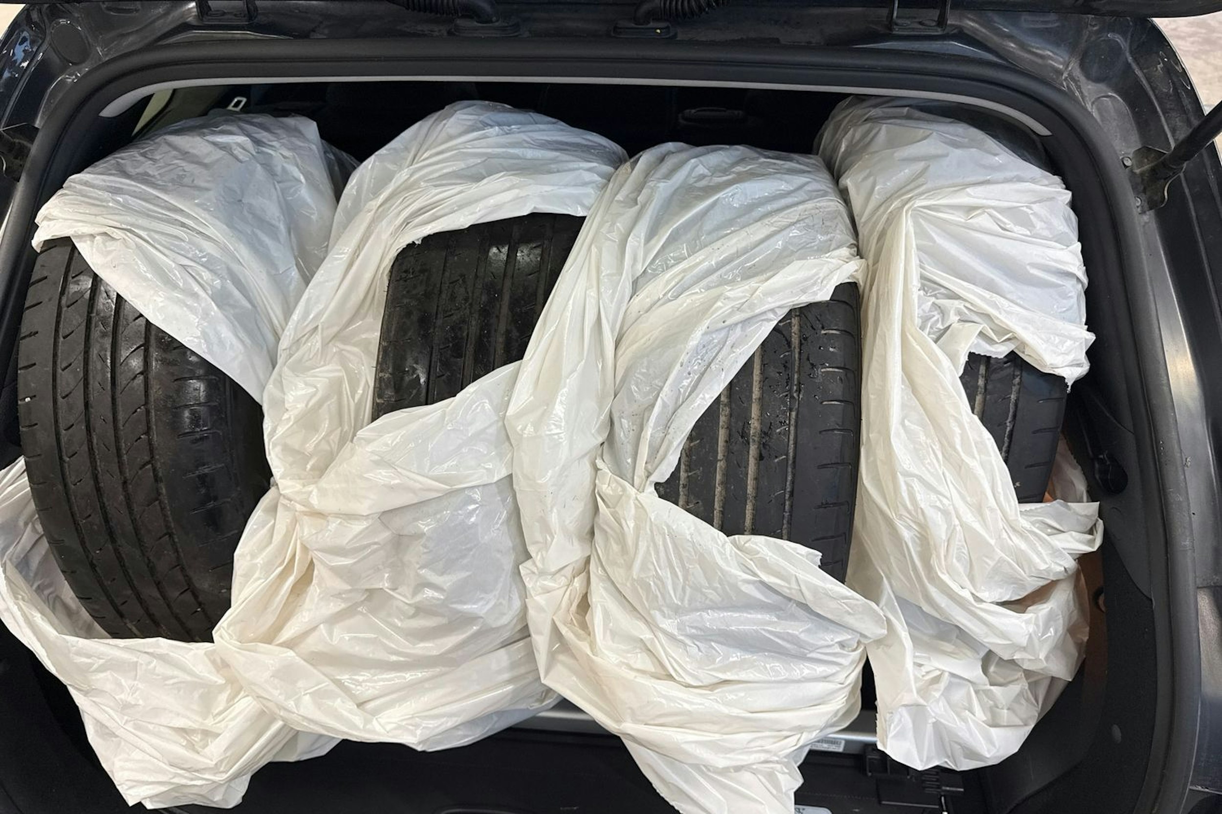 Musta Kia ceed 2021 kuva 28.