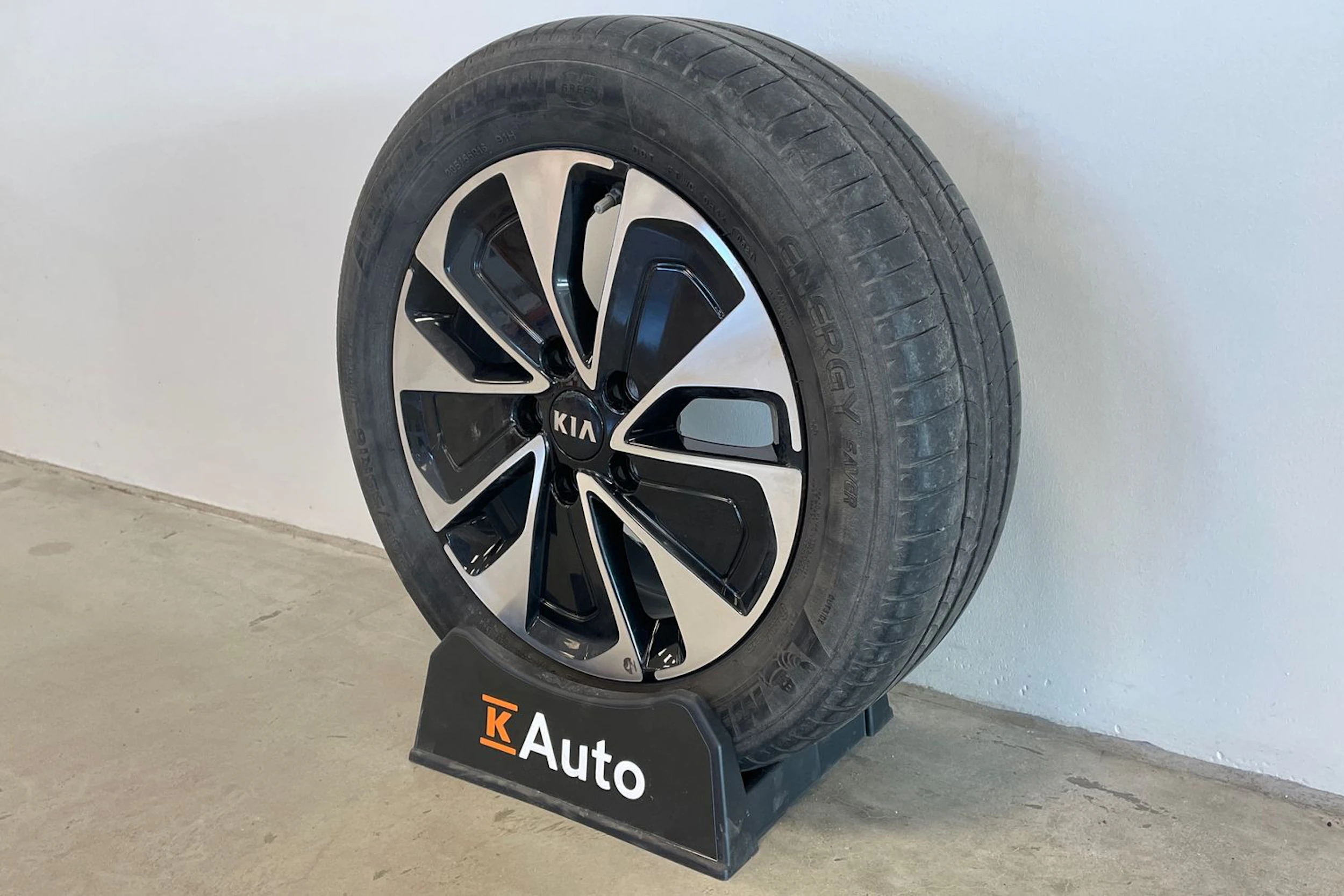 sininen Kia Ceed 2021 kuva 10.