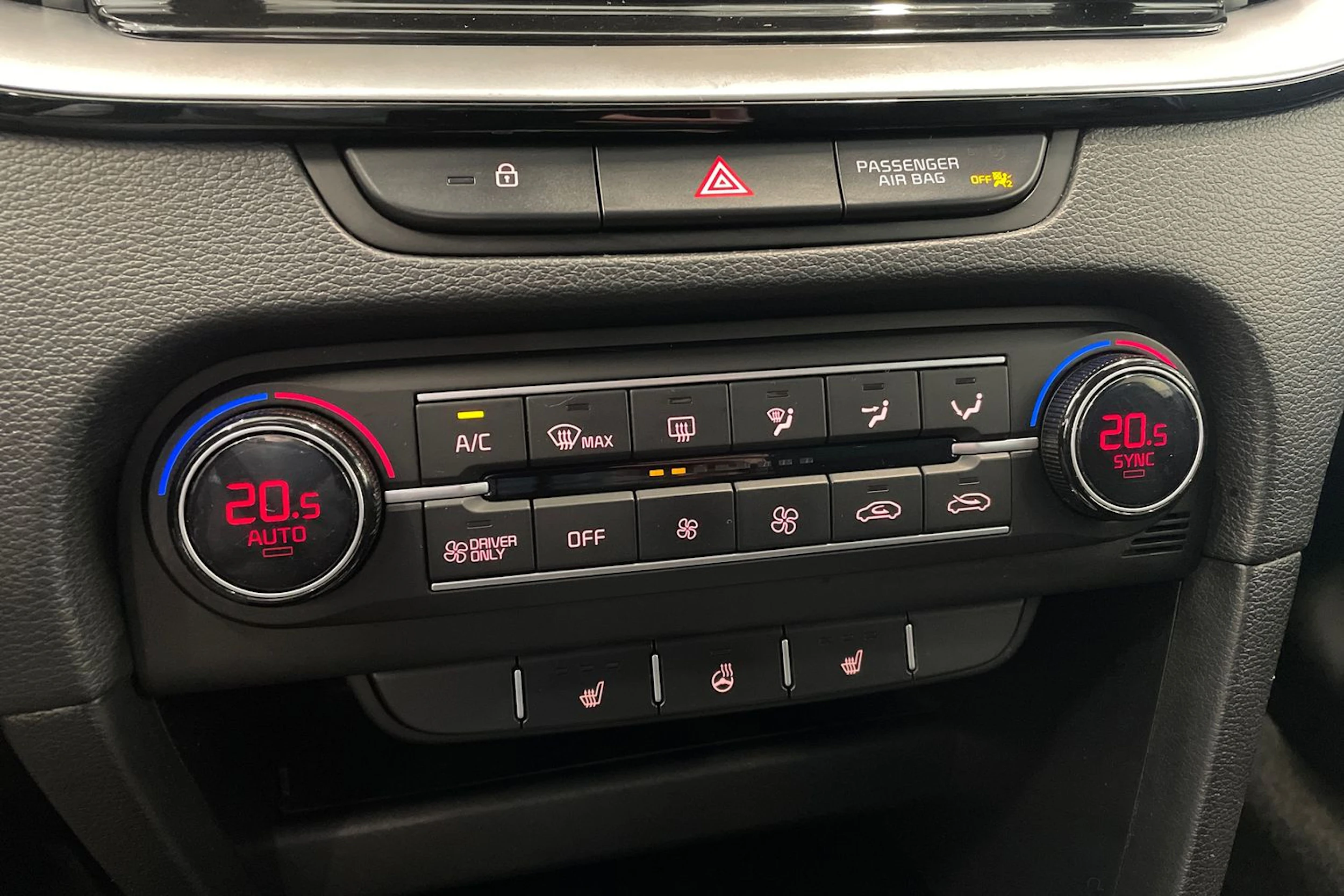 sininen Kia Ceed 2021 kuva 21.