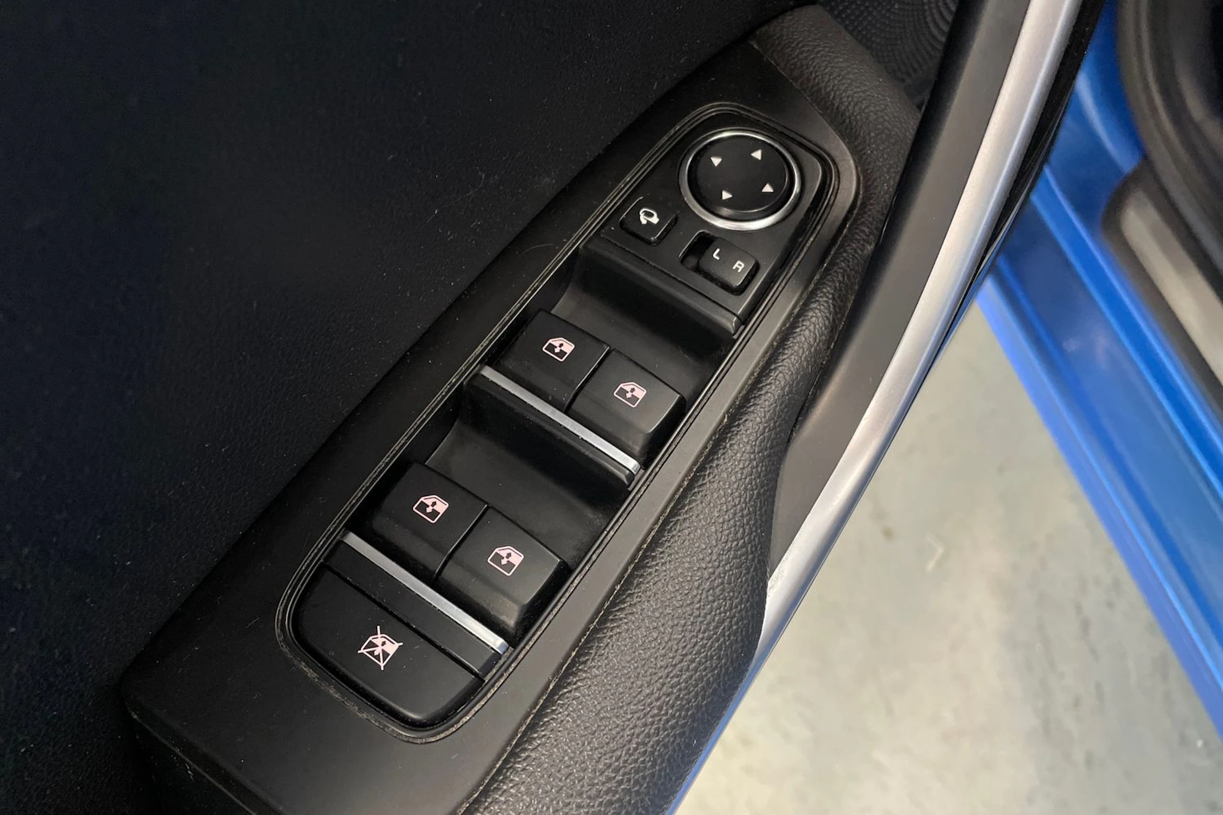 sininen Kia Ceed 2021 kuva 23.
