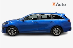 sininen Kia Ceed 2022 kuva 6.