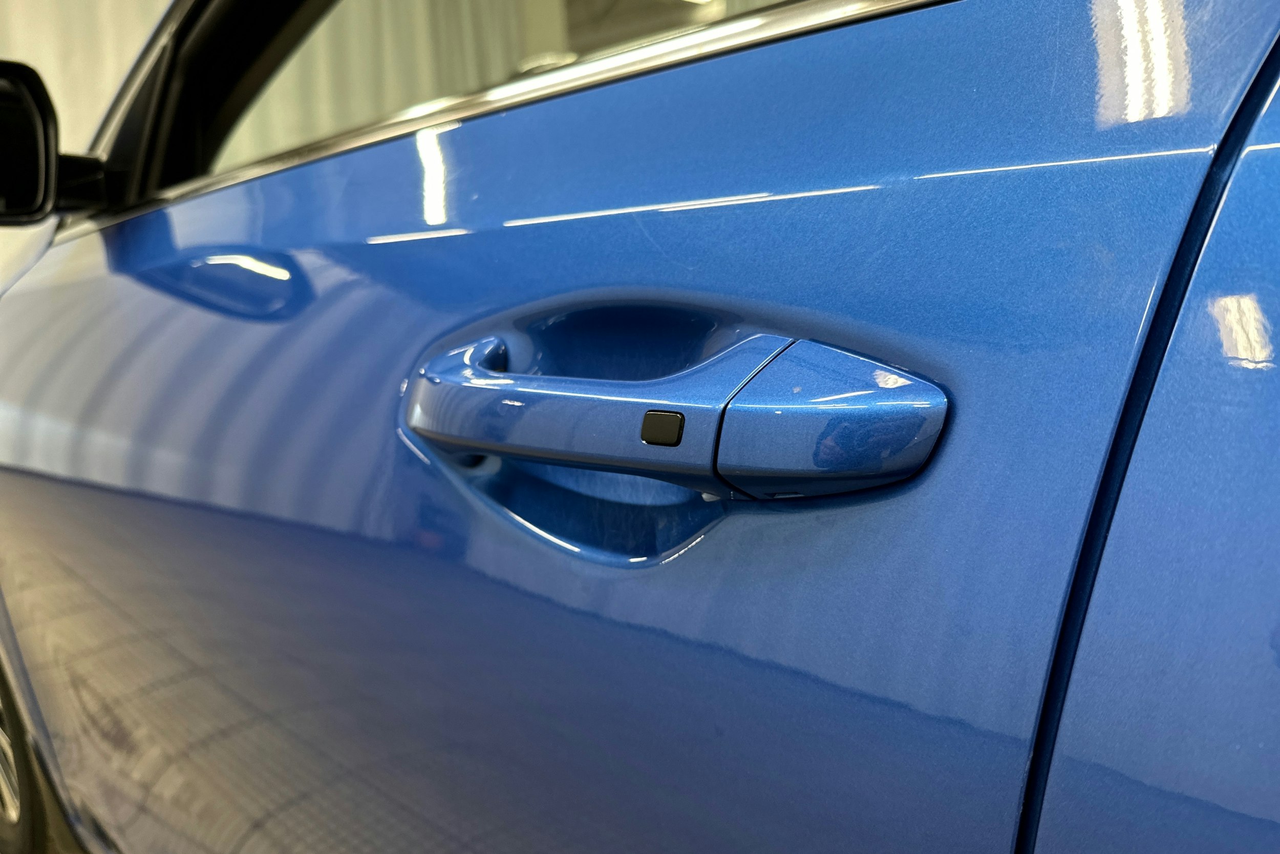 sininen Kia Ceed 2022 kuva 27.