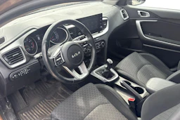 ruskea (beige) Kia Ceed 2022 kuva 3.