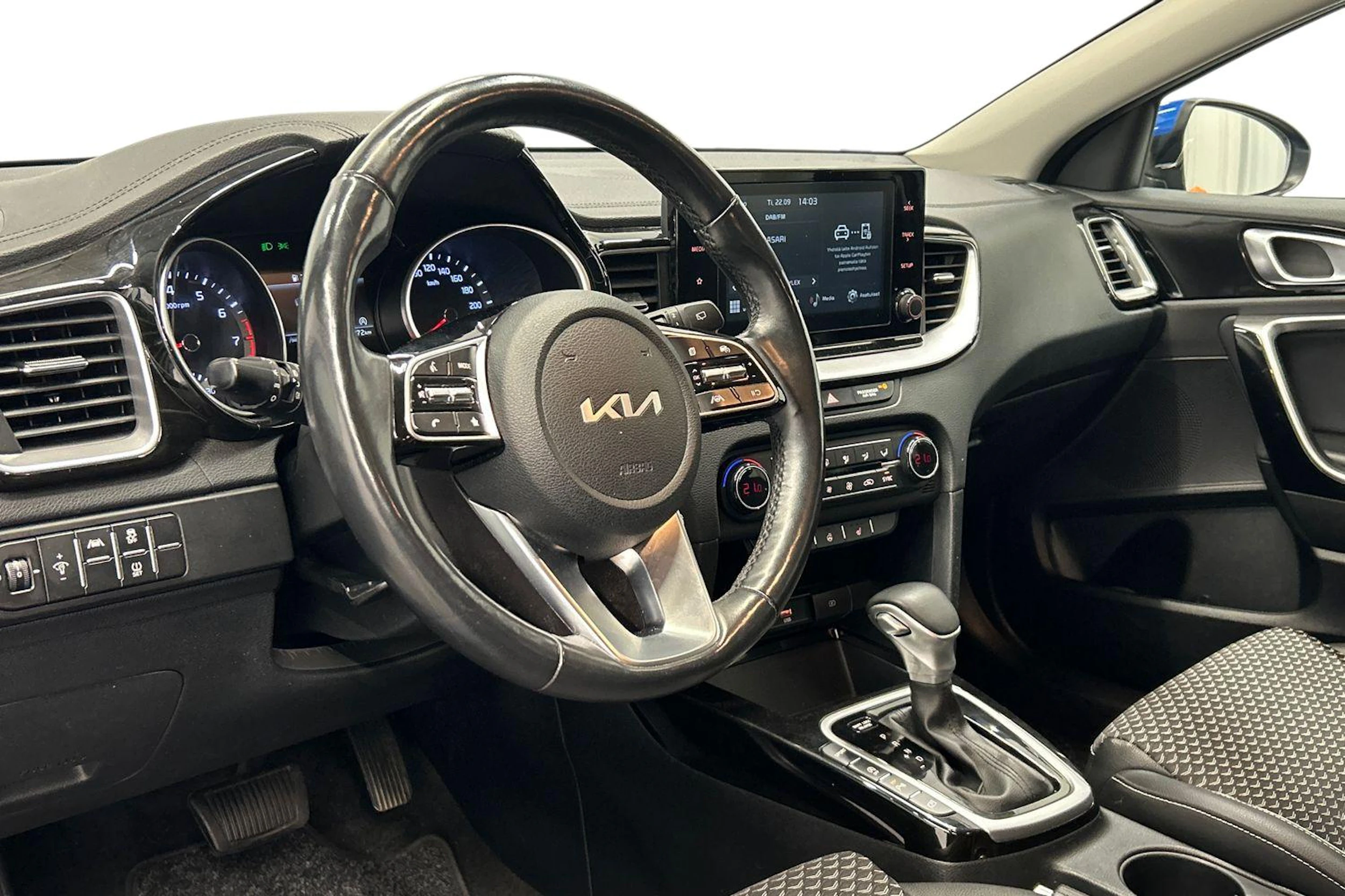 sininen Kia Ceed 2022 kuva 6.