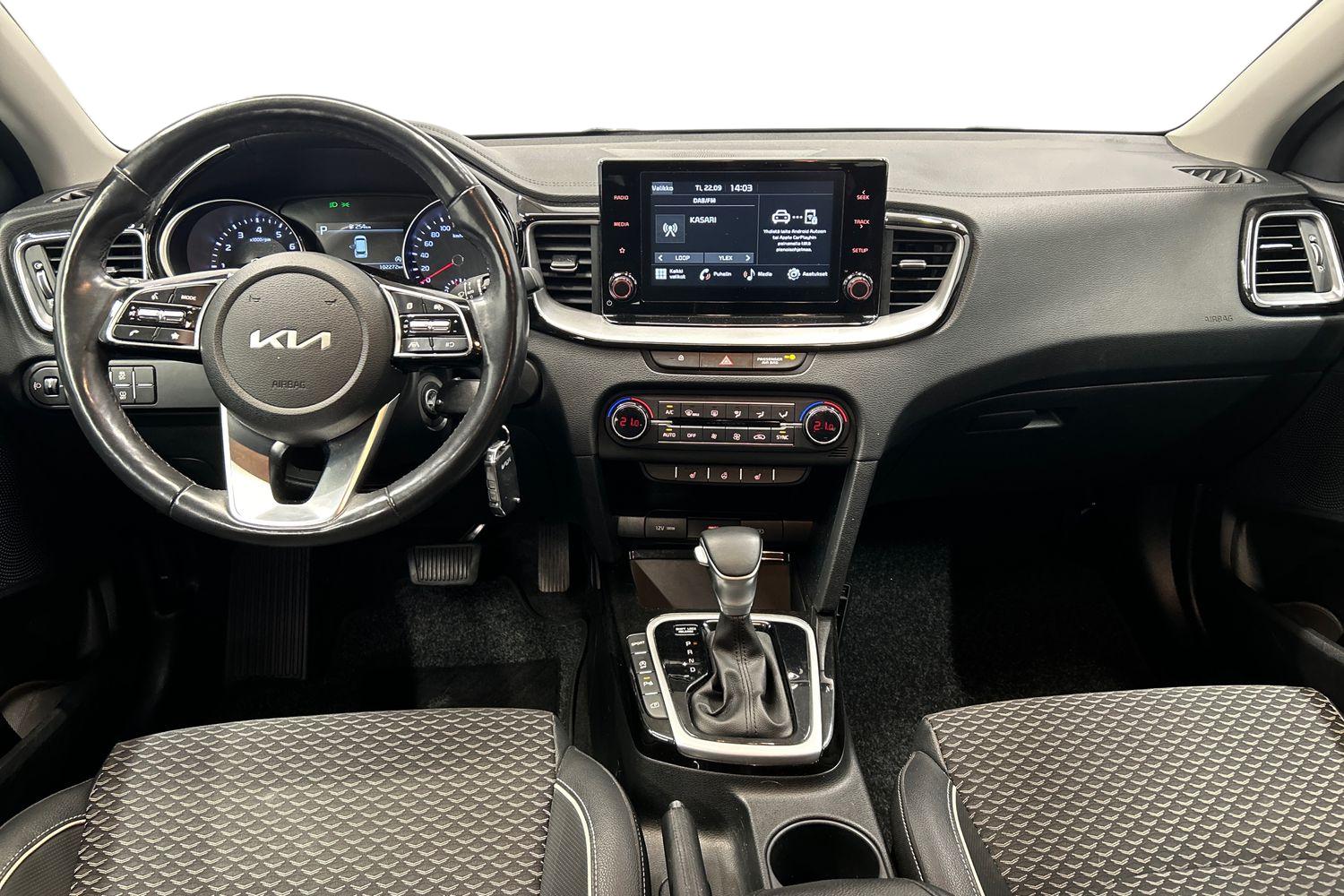 Kia Ceed 1,5 T-GDI 160hv EX SW DCT 2022, kuva 7/26