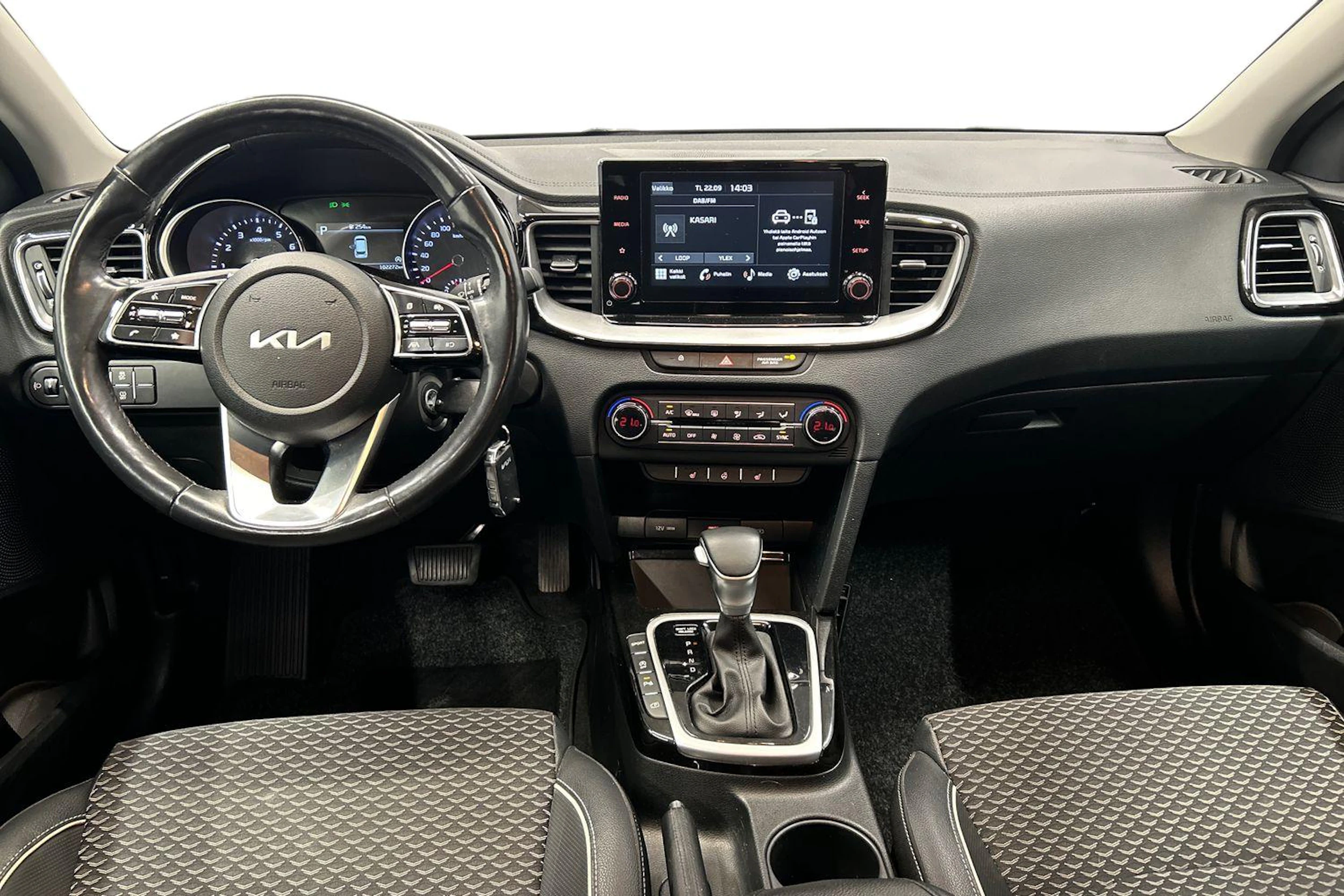 sininen Kia Ceed 2022 kuva 7.