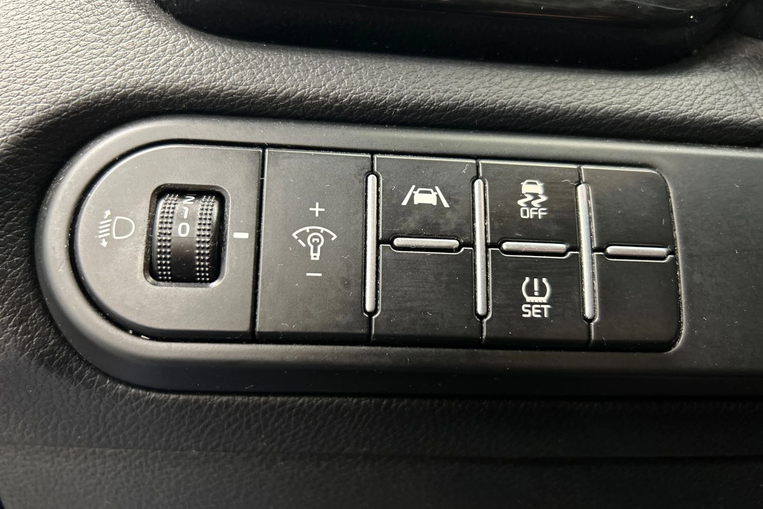 sininen Kia Ceed 2022 kuva 17.