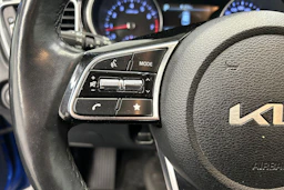 sininen Kia Ceed 2022 kuva 18.
