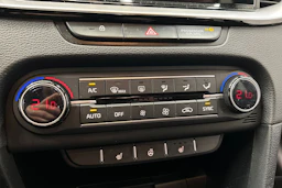 sininen Kia Ceed 2022 kuva 22.