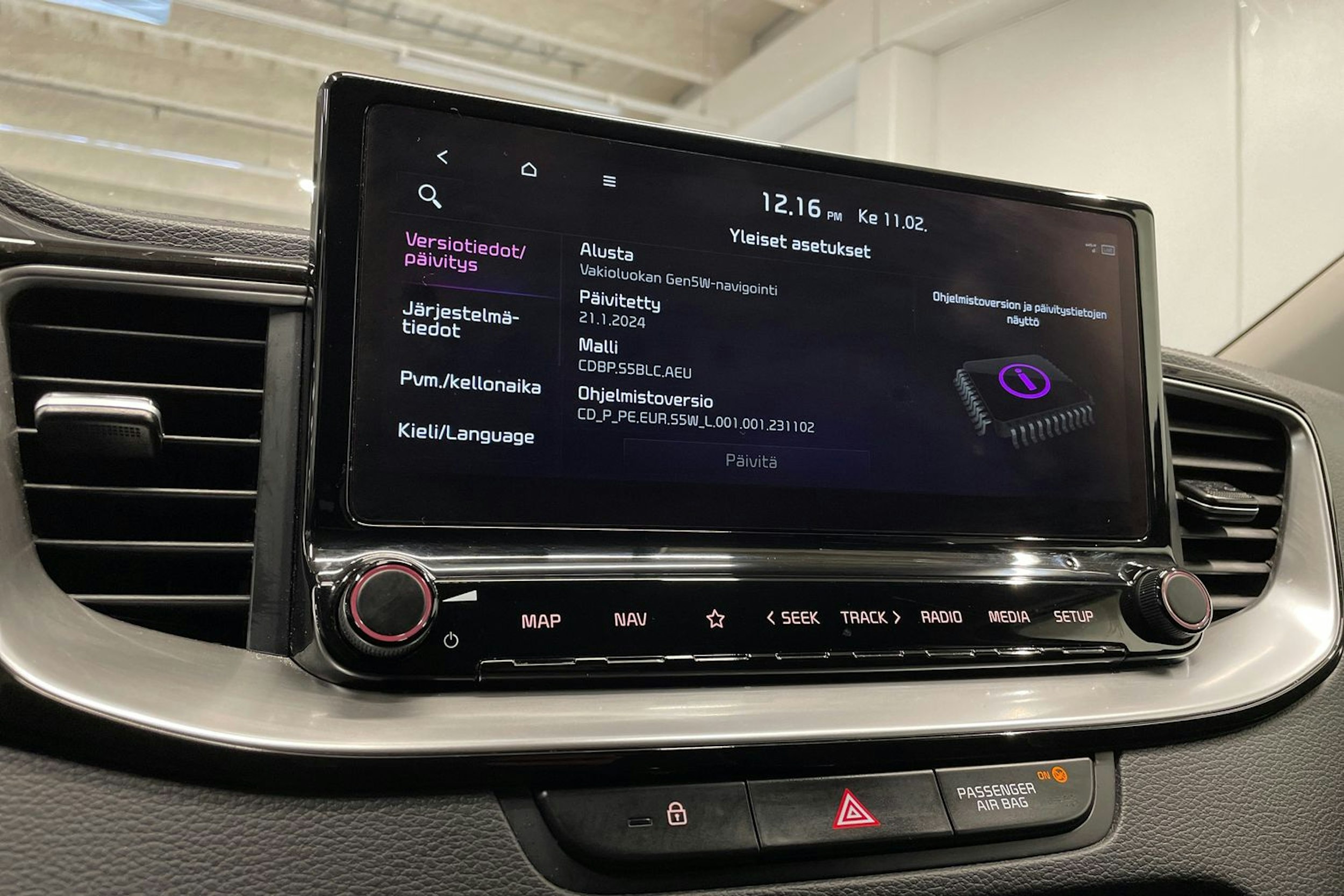 met. harmaa Kia Ceed 2022 kuva 18.