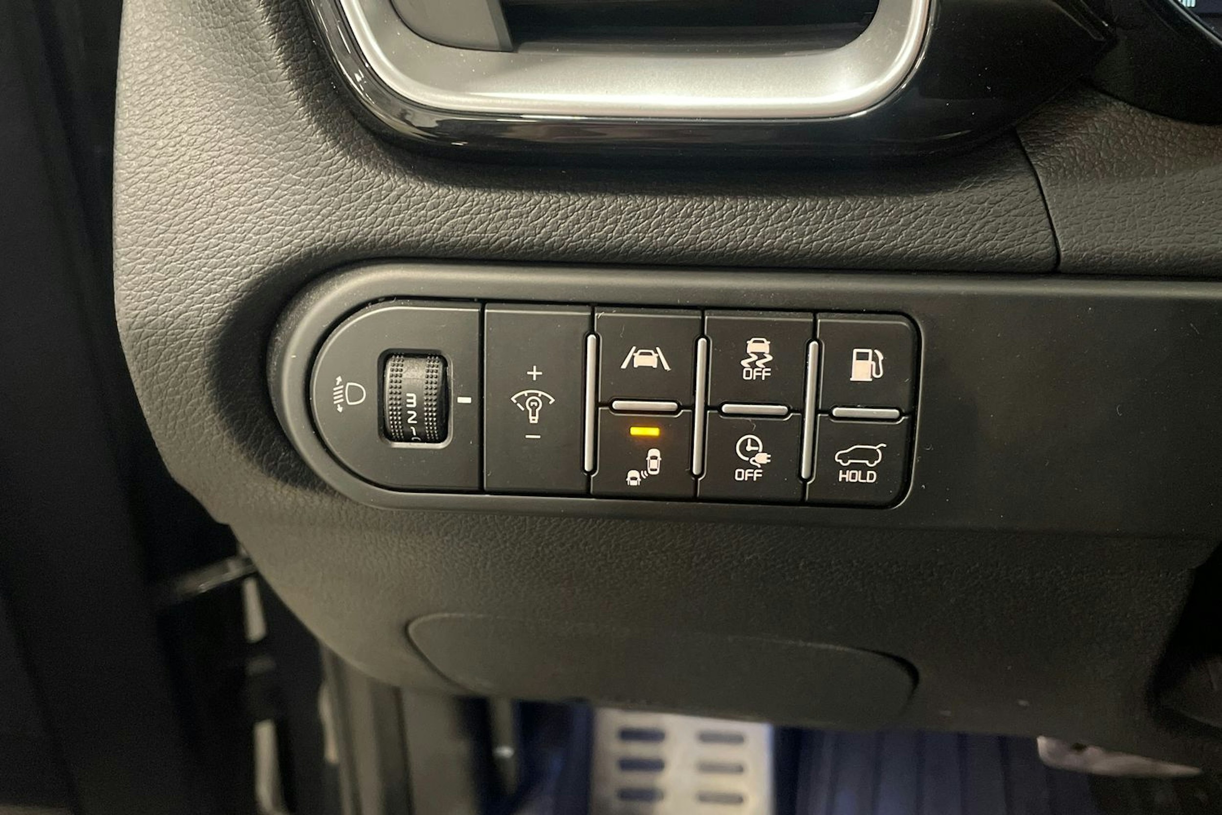 harmaa Kia Ceed 2022 kuva 16.