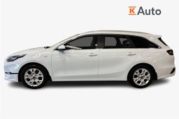 Valkoinen Kia ceed 2022 kuva 6.