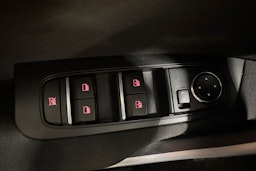 Valkoinen Kia ceed 2022 kuva 19.
