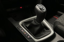 valkoinen Kia Ceed 2022 kuva 26.