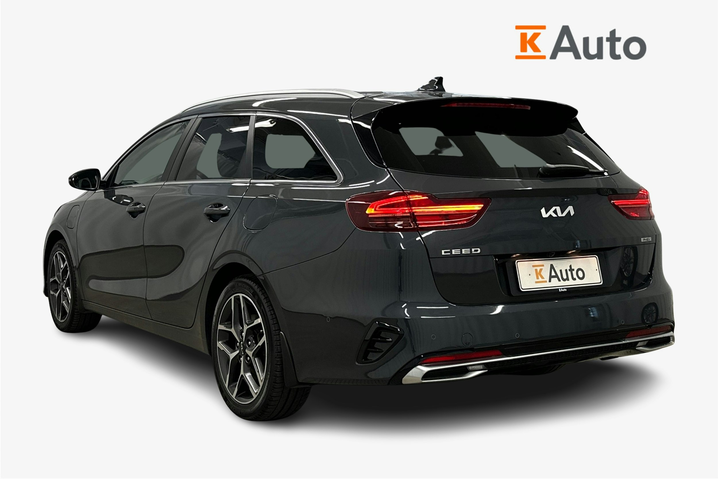 harmaa Kia Ceed 2023 kuva 2.