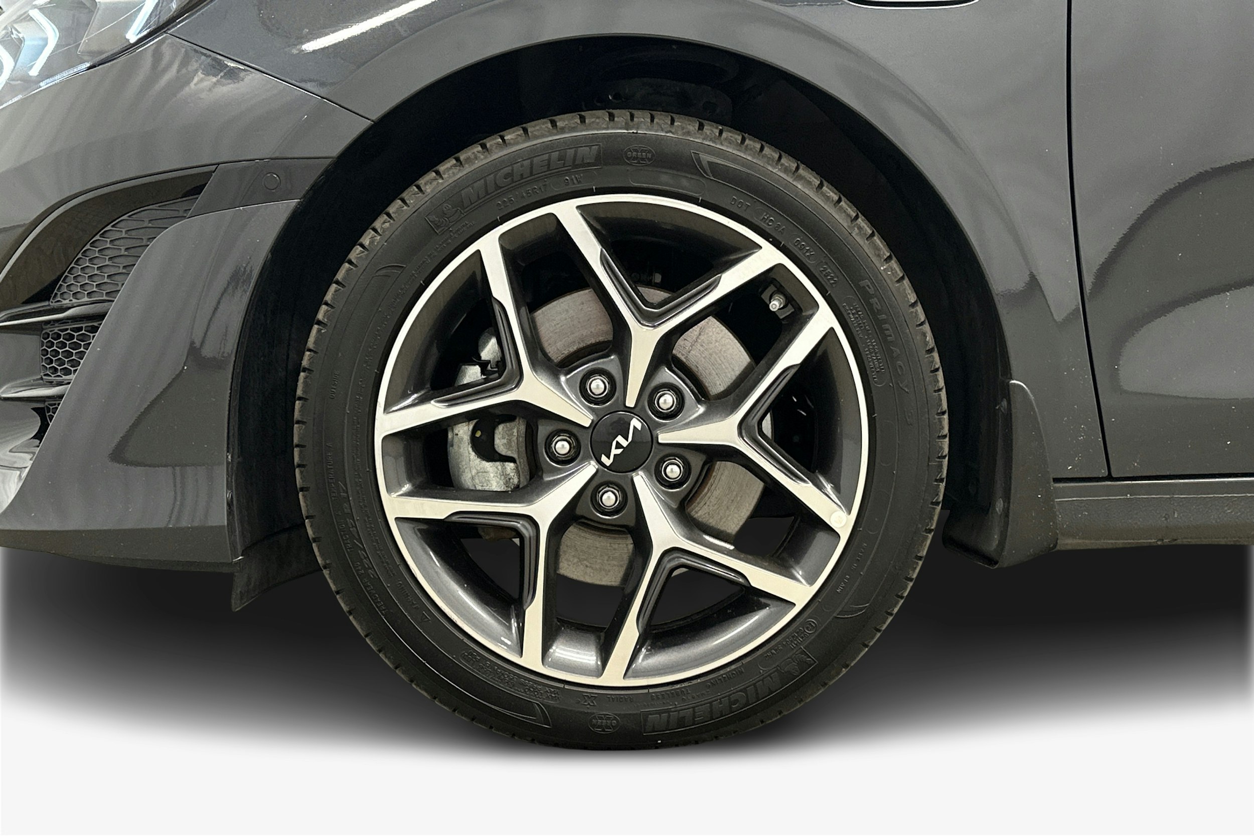 harmaa Kia Ceed 2023 kuva 11.