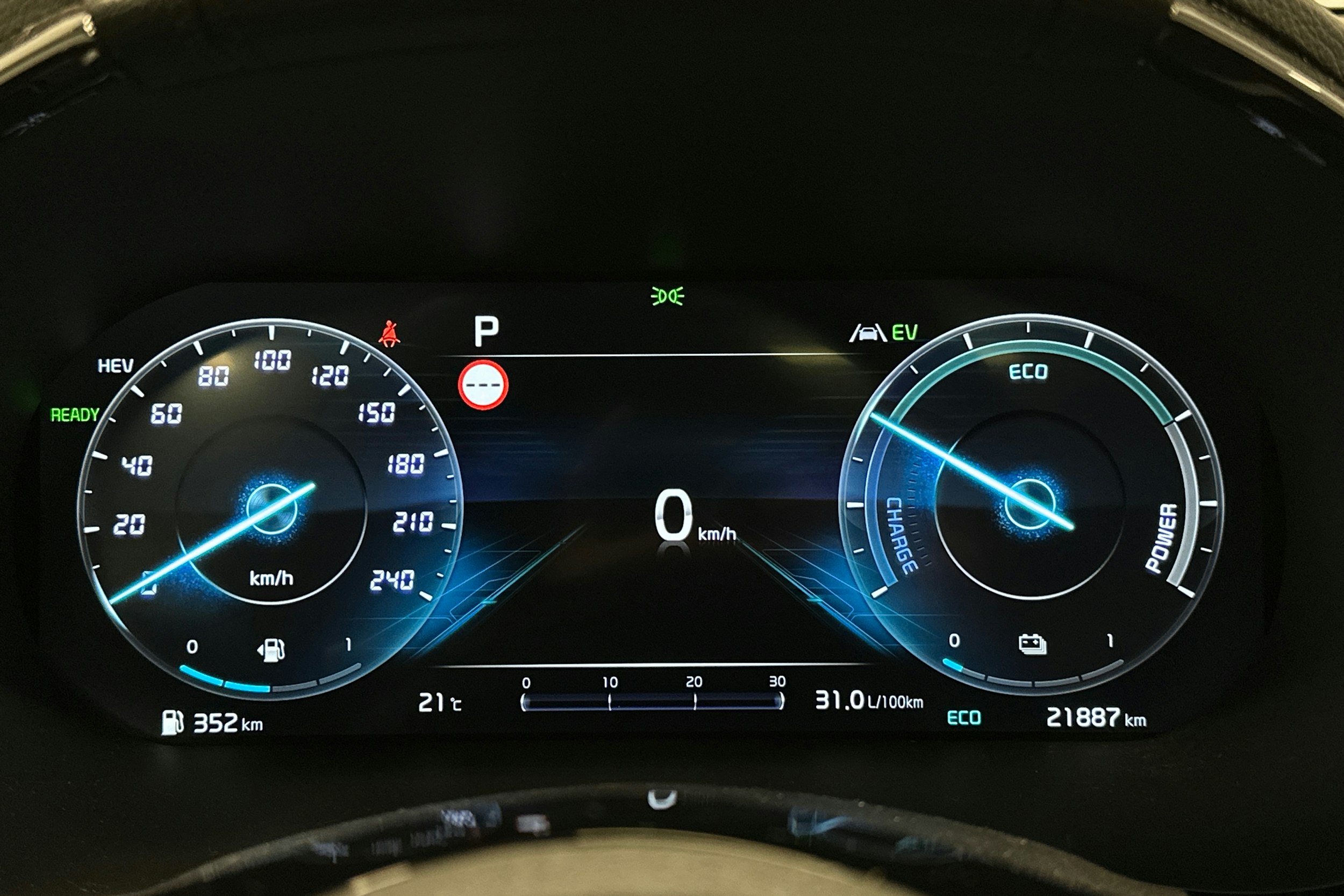harmaa Kia Ceed 2023 kuva 22.