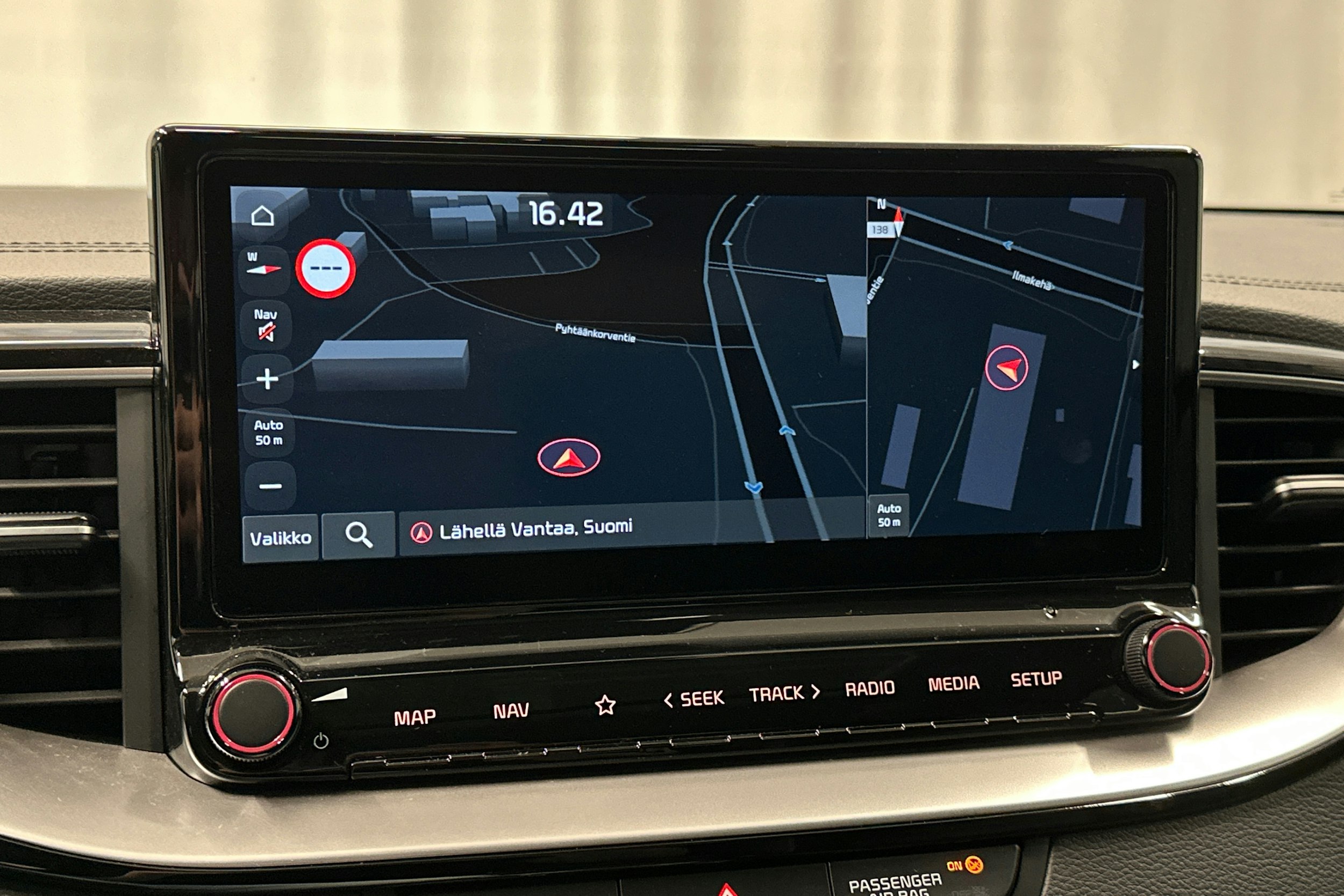 harmaa Kia Ceed 2023 kuva 23.