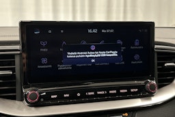 harmaa Kia Ceed 2023 kuva 24.