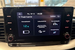 sininen Kia Ceed 2023 kuva 26.