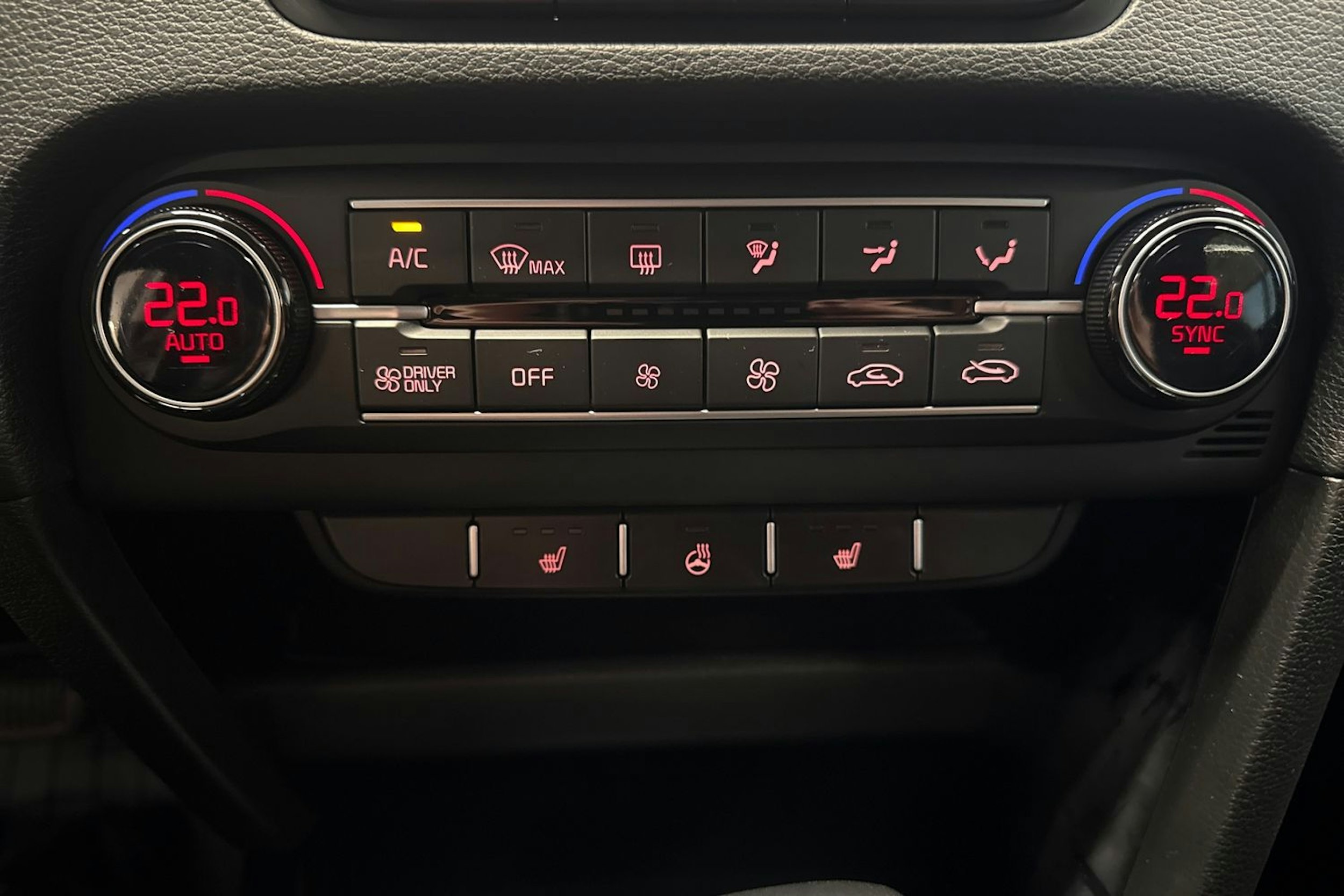 sininen Kia Ceed 2023 kuva 27.