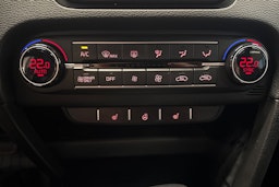 sininen Kia Ceed 2023 kuva 27.