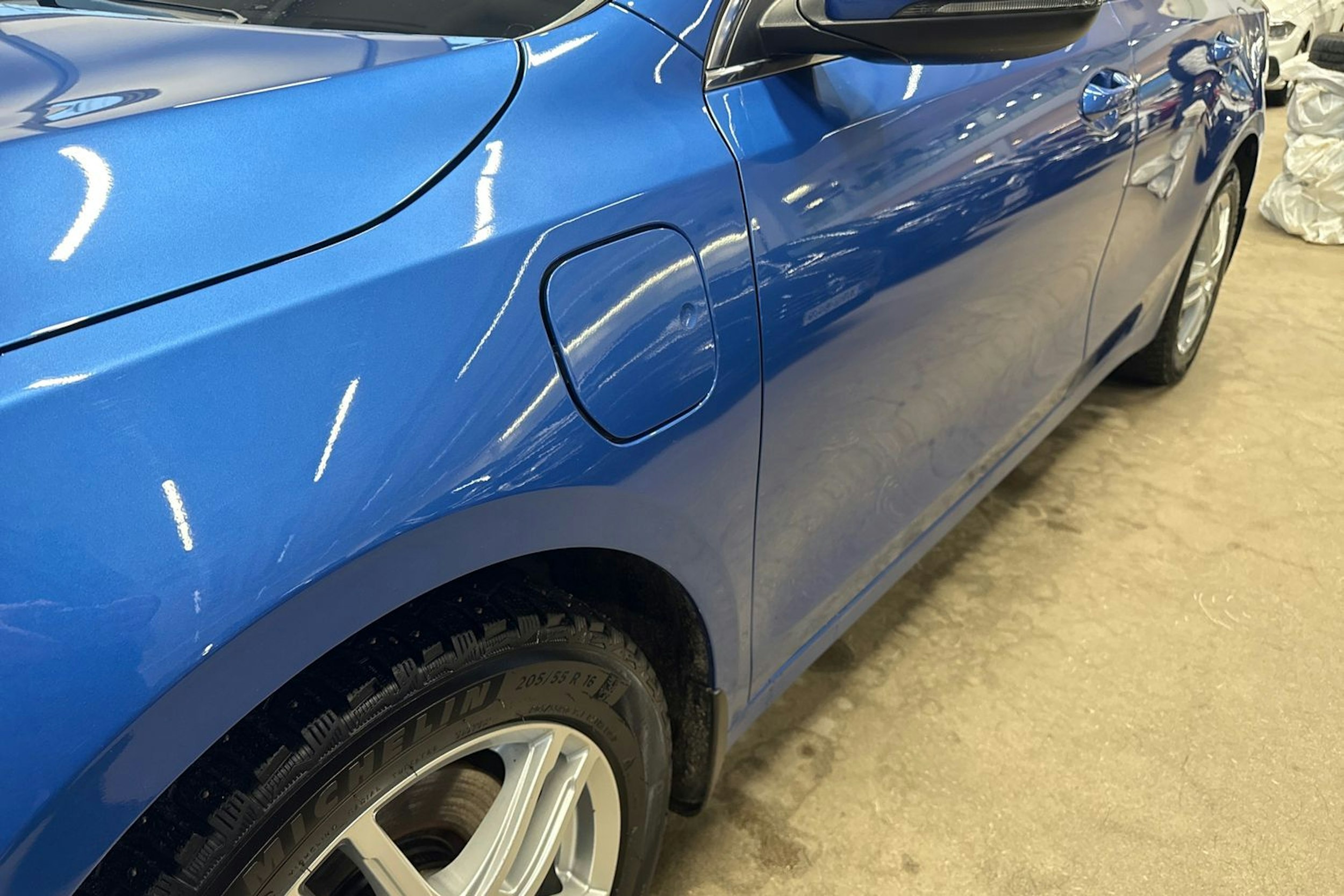 sininen Kia Ceed 2023 kuva 31.