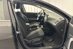 musta Kia Ceed 2023 kuva 13.