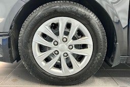 musta Kia Ceed 2023 kuva 23.