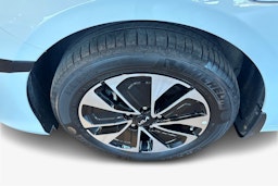 valkoinen Kia Ceed 2023 kuva 11.
