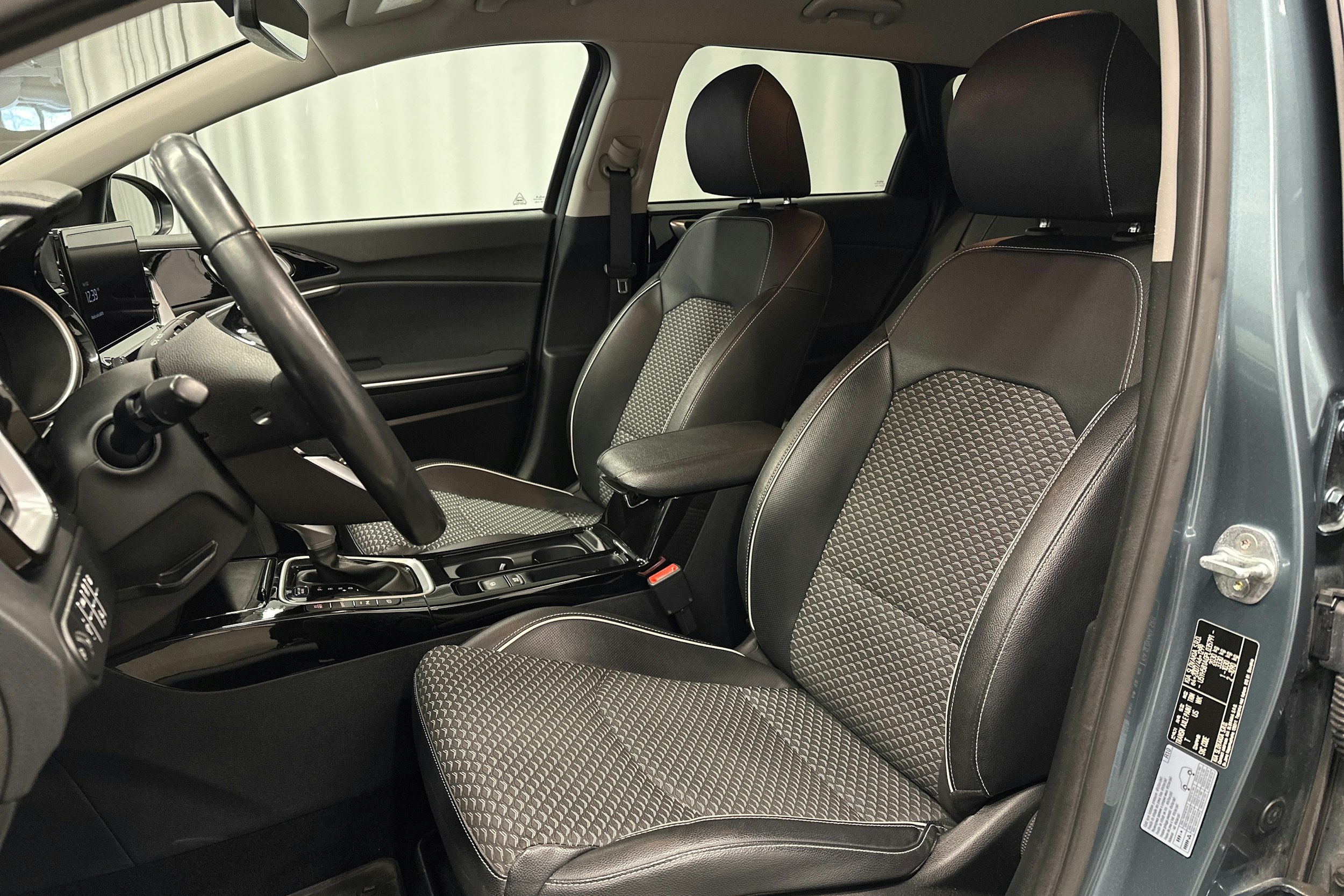 hopea Kia Ceed 2023 kuva 16.