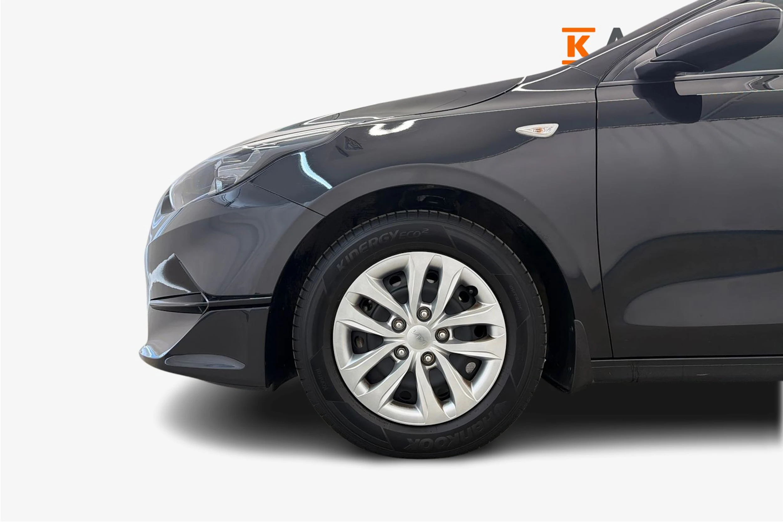 musta Kia Ceed 2024 kuva 9.