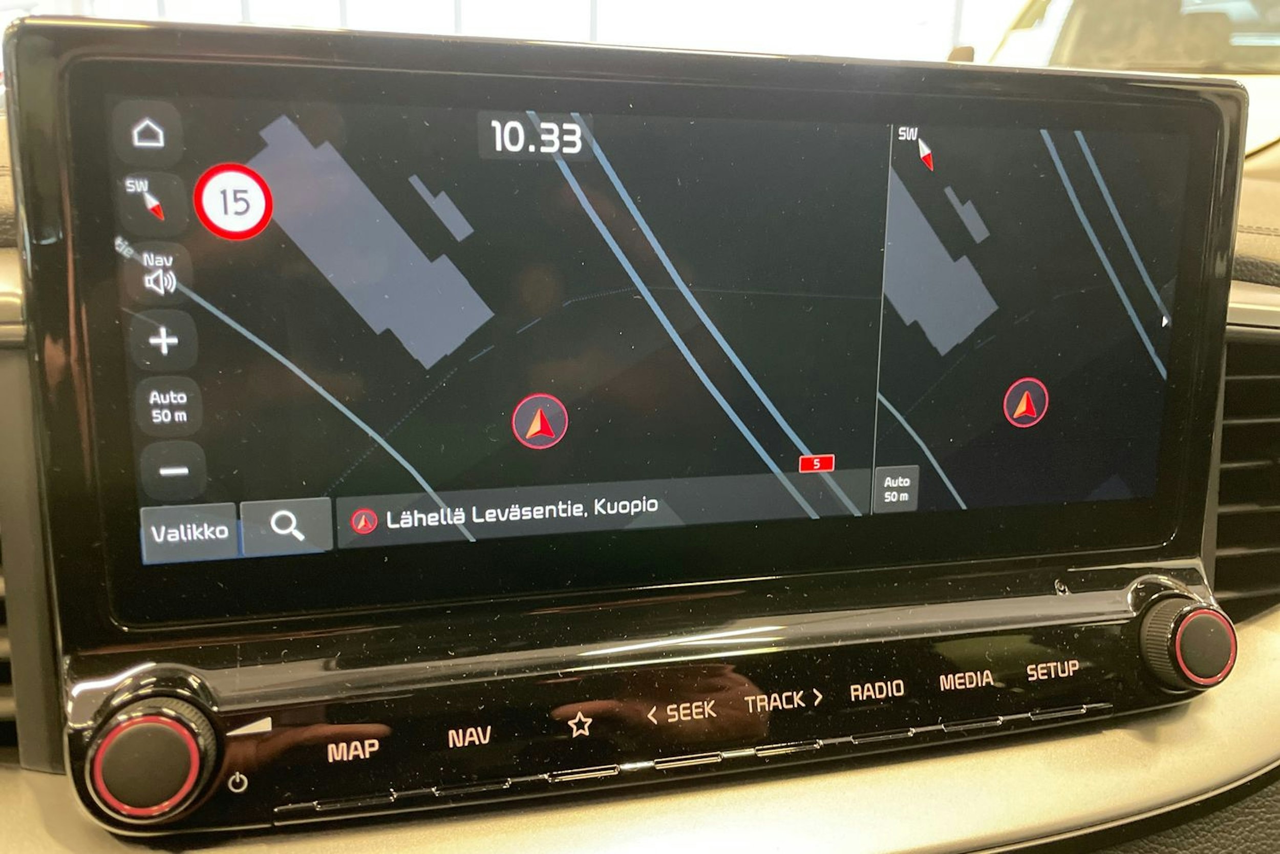 Punainen Kia ceed 2025 kuva 18.