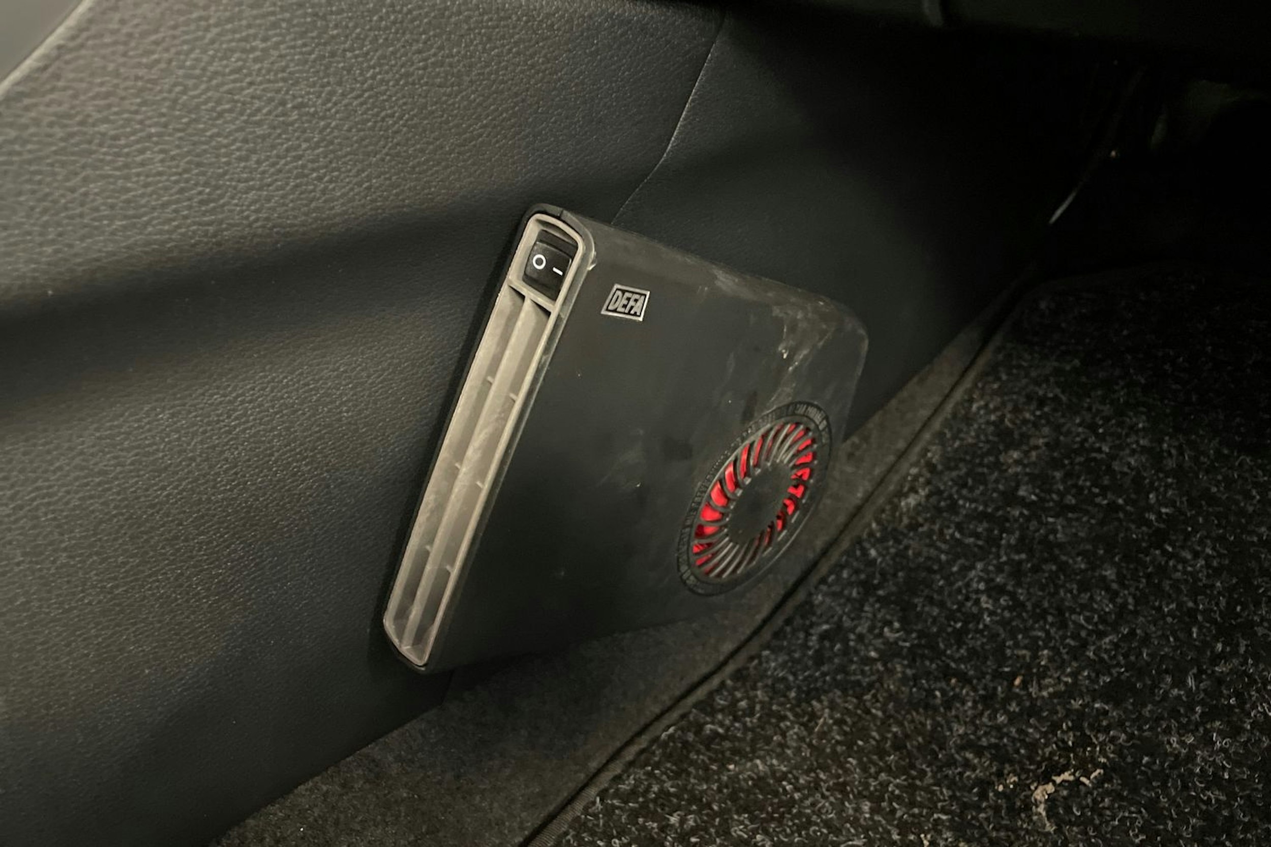 Punainen Kia ceed 2025 kuva 28.