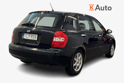 musta Kia Cerato 2006 kuva 5.