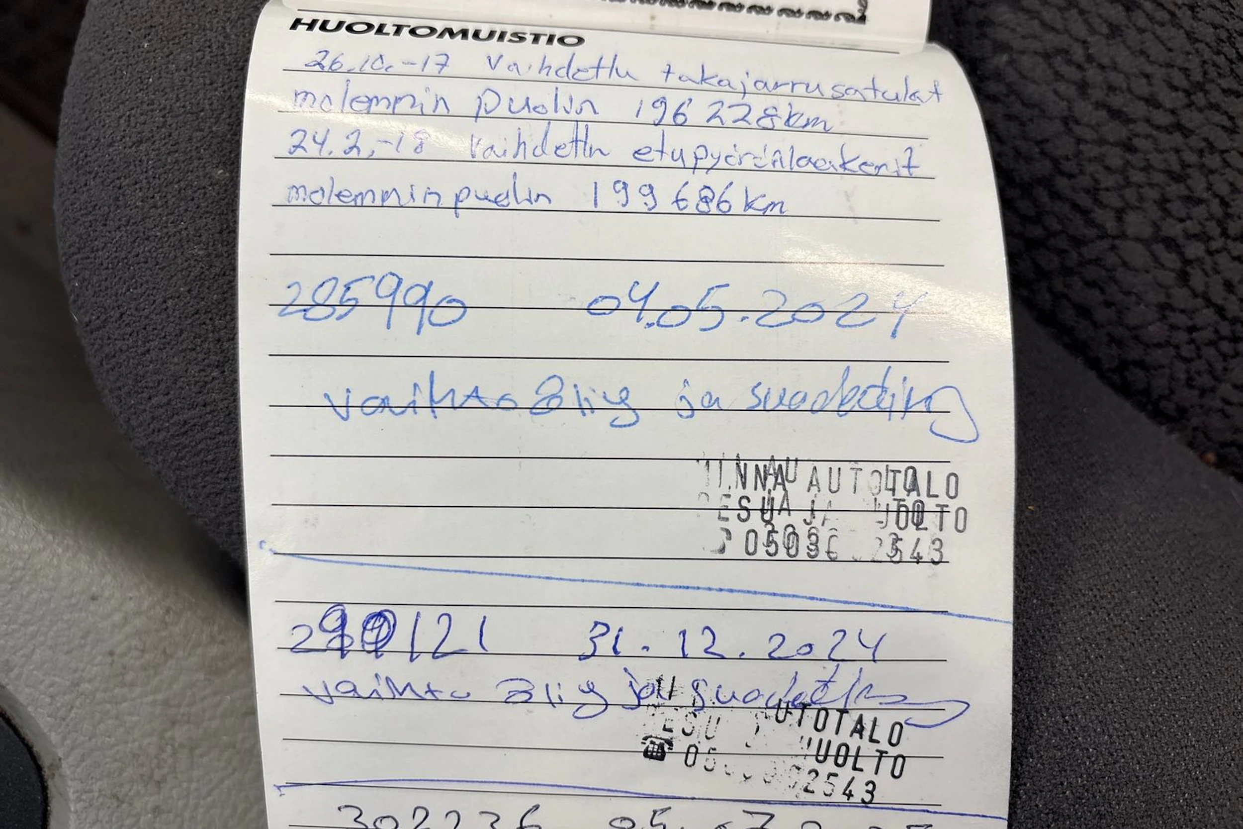 musta Kia Cerato 2006 kuva 17.