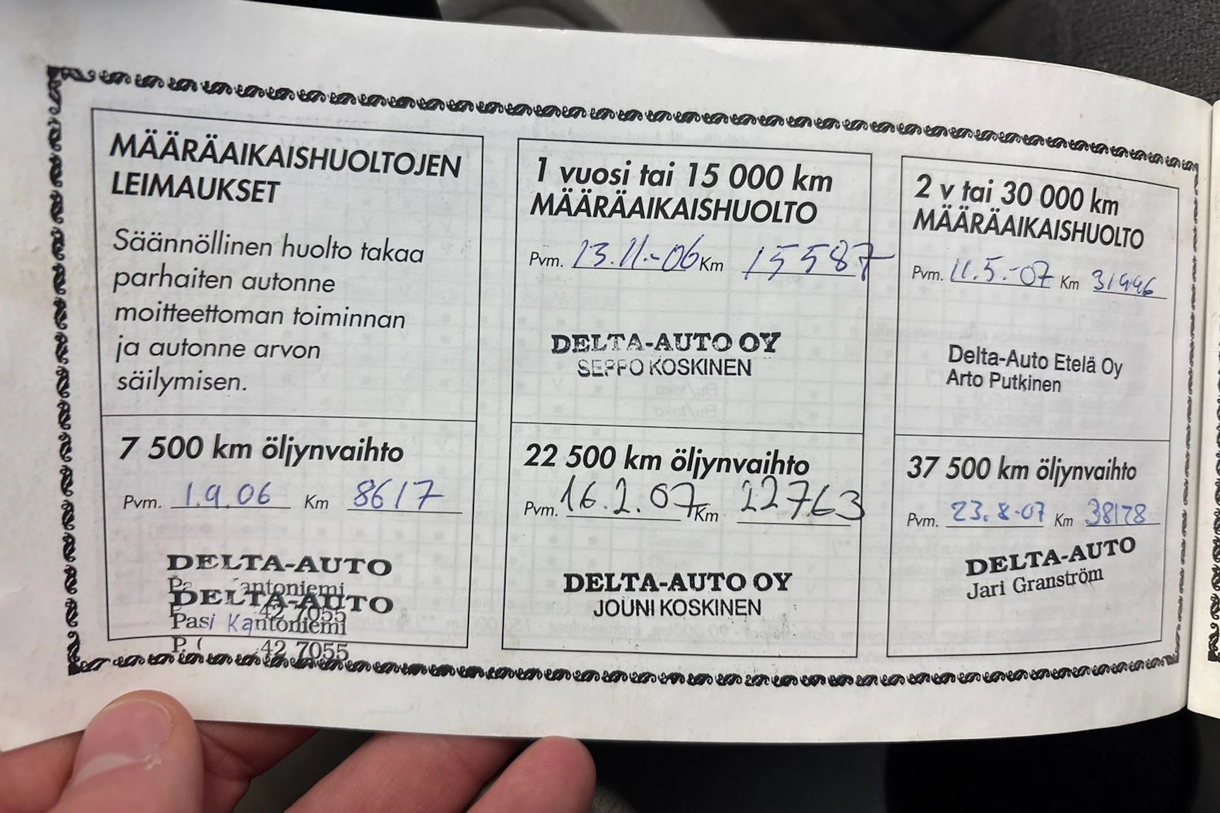 musta Kia Cerato 2006 kuva 23.