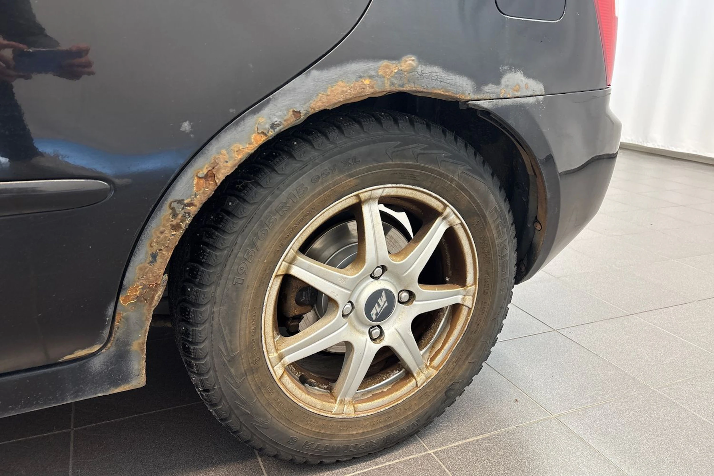 musta Kia Cerato 2006 kuva 27.