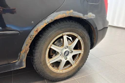 musta Kia Cerato 2006 kuva 27.