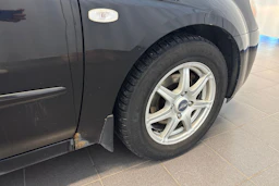 musta Kia Cerato 2006 kuva 30.