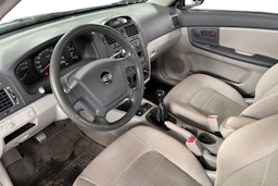 Sininen Kia Cerato 2006 kuva 6.