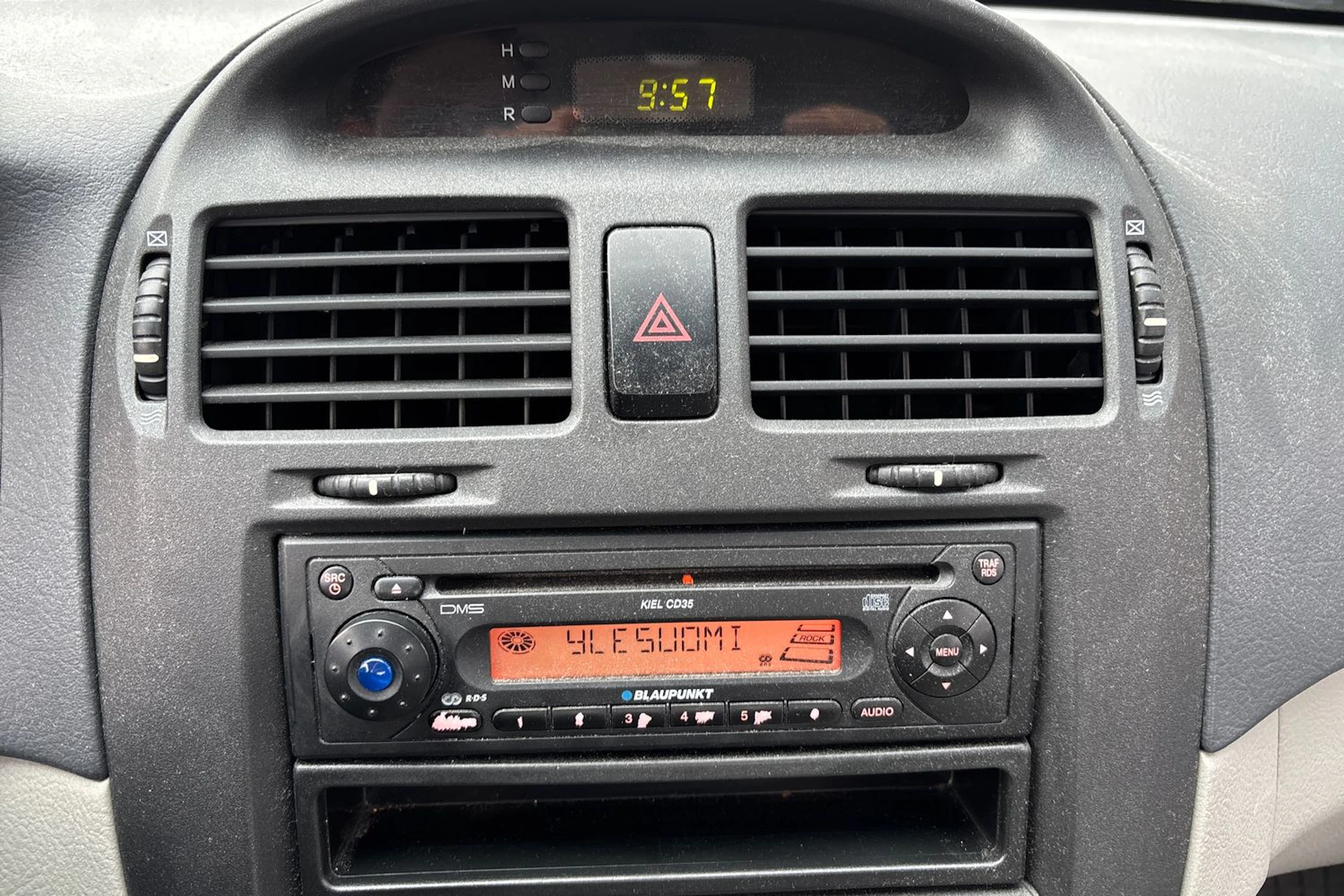 Sininen Kia Cerato 2006 kuva 35.