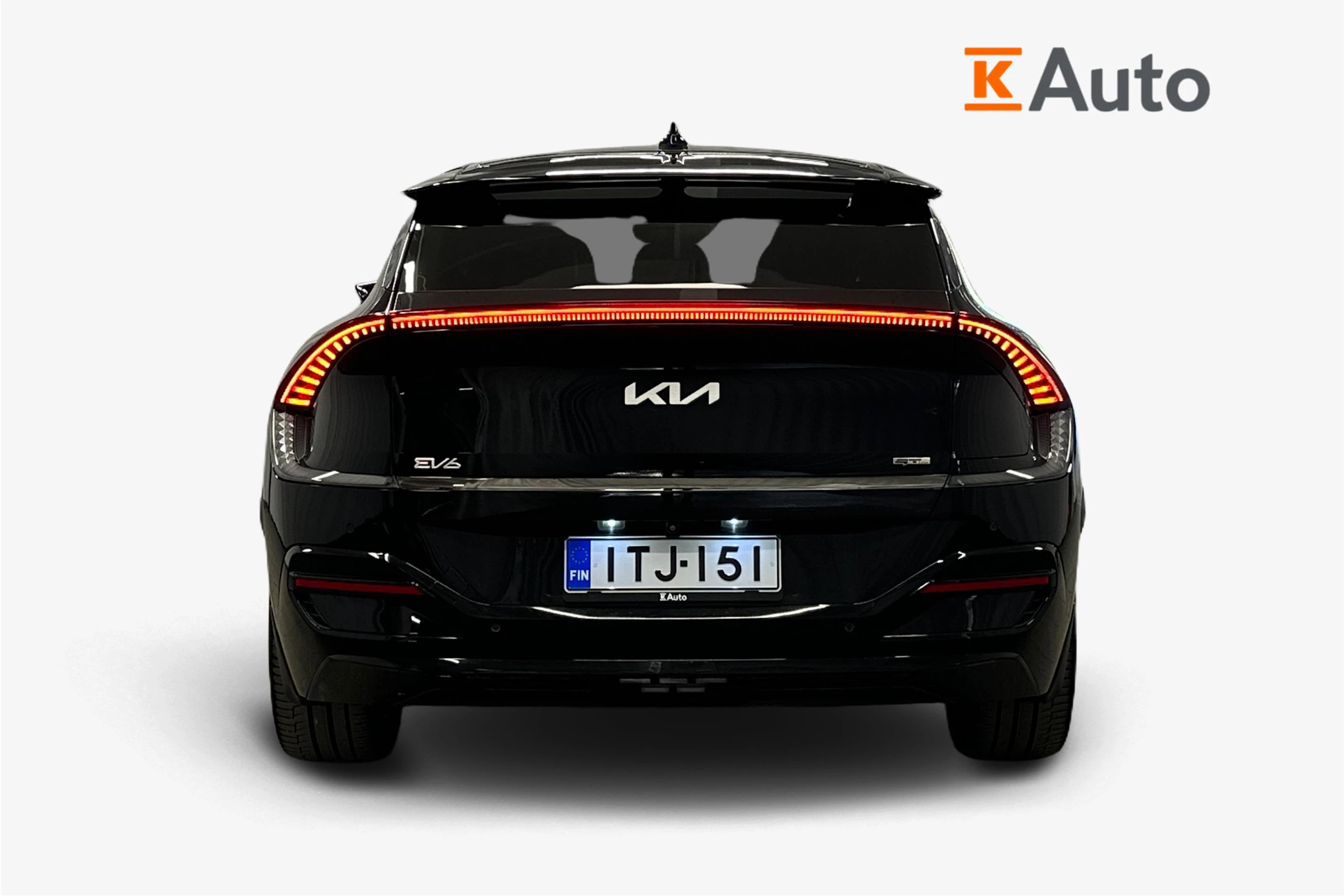 musta Kia EV6 2022 kuva 3.