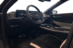 musta Kia EV6 2023 kuva 3.
