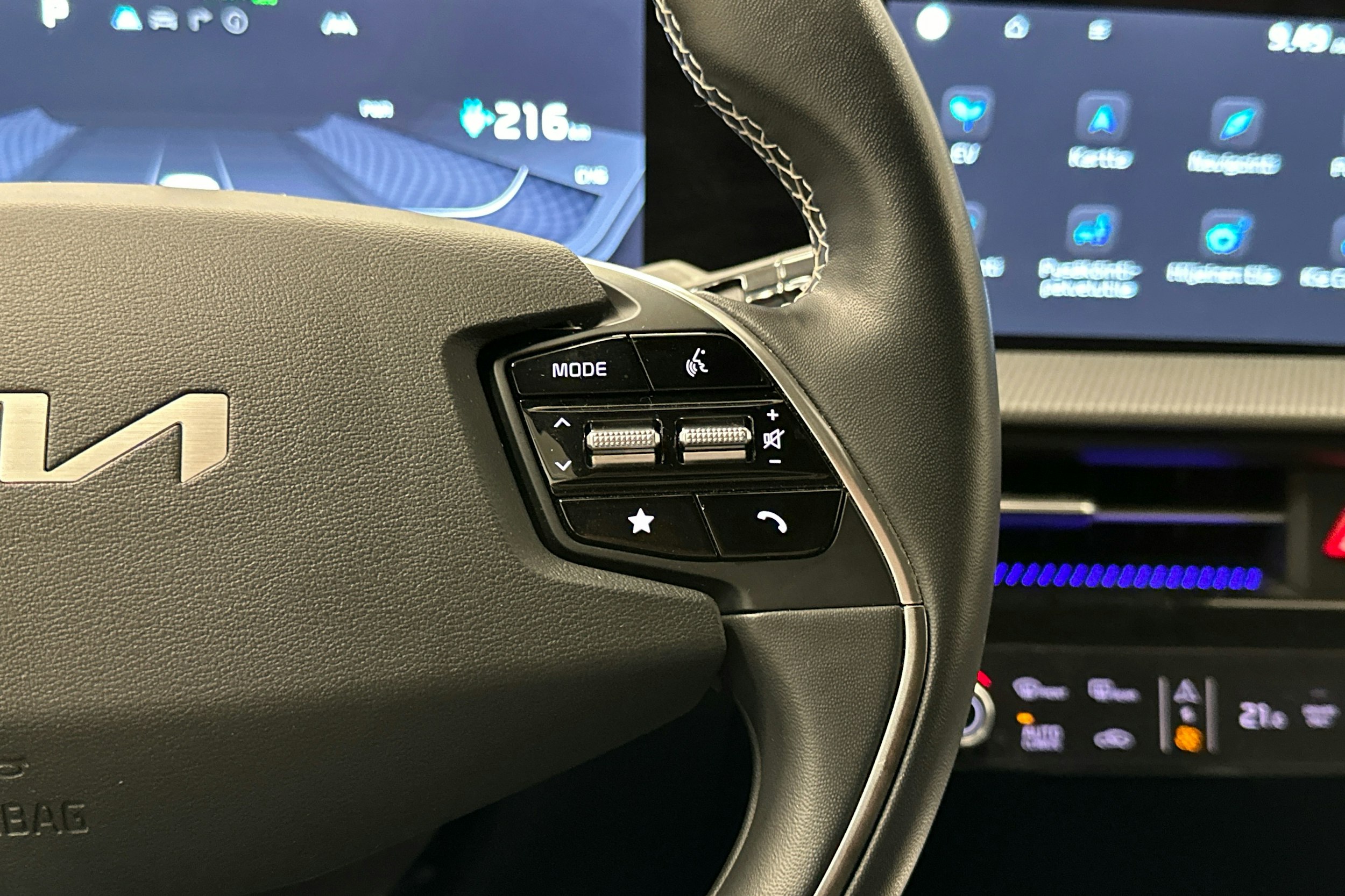 harmaa Kia EV6 2022 kuva 11.