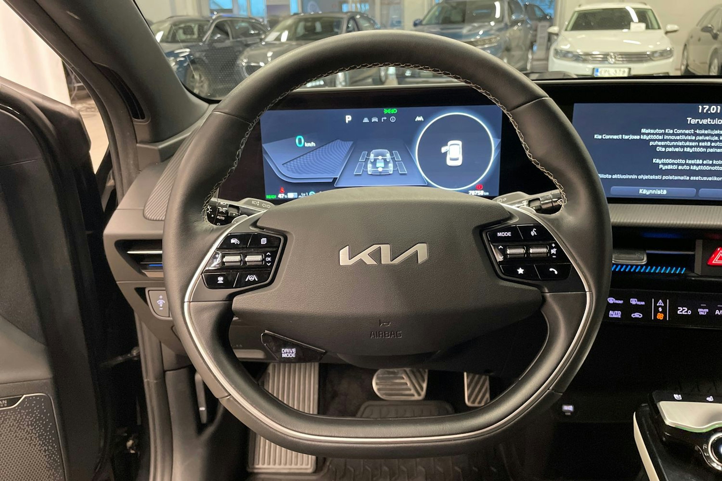 musta Kia EV6 2022 kuva 14.