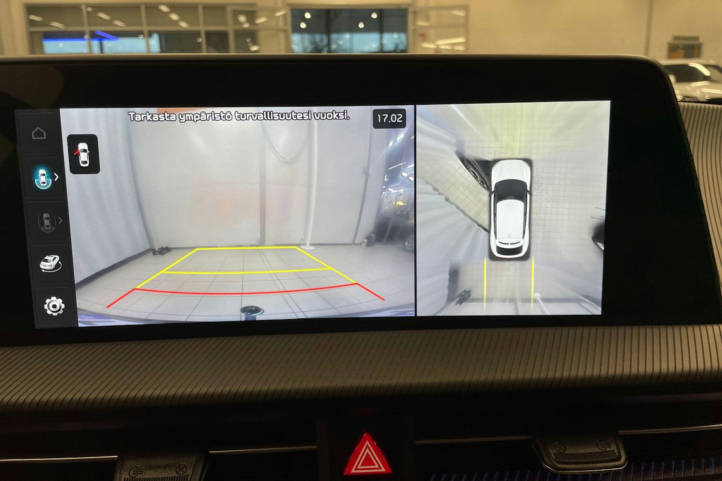 musta Kia EV6 2022 kuva 18.