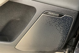 musta Kia EV6 2022 kuva 20.